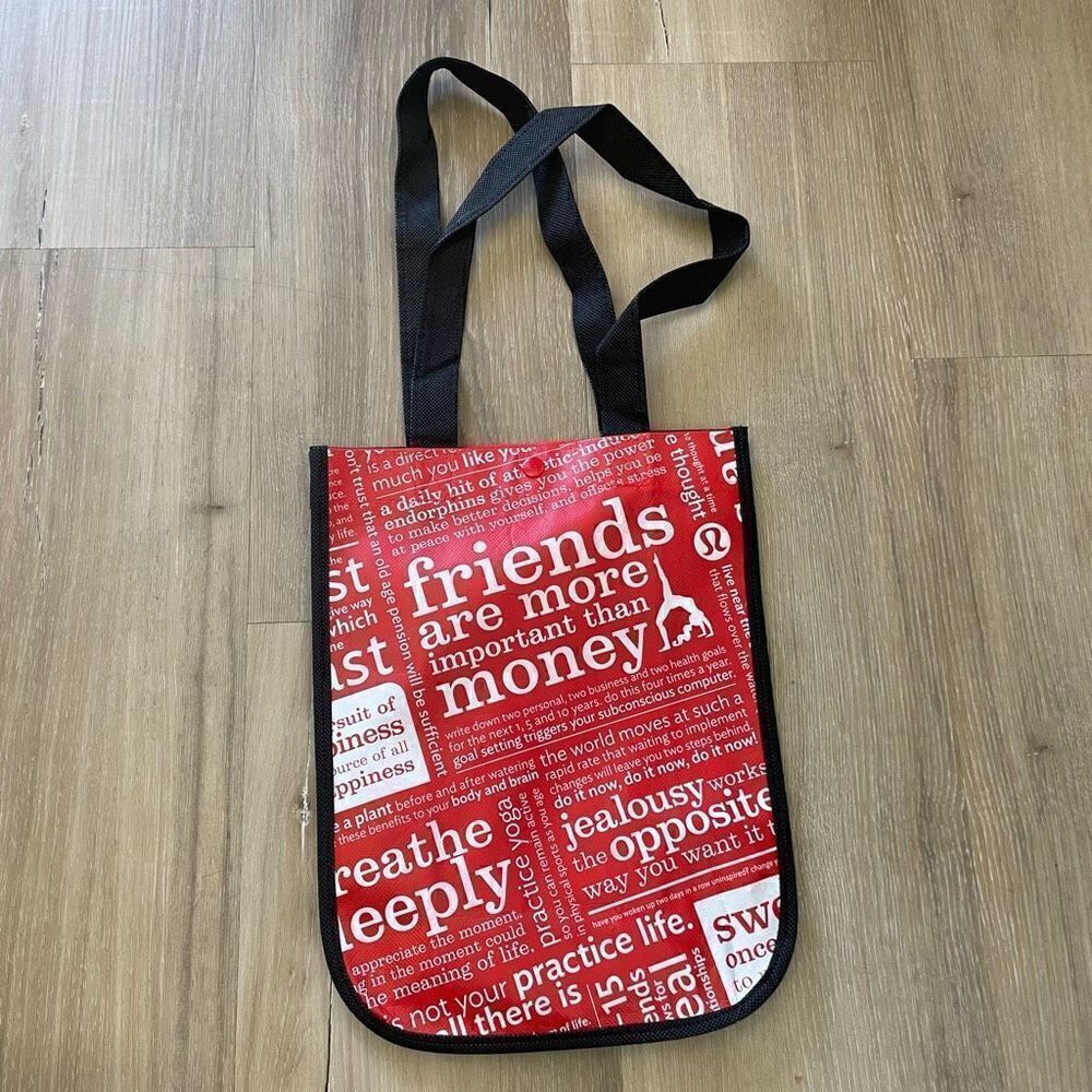 🖤 Lululemon Red Manifesto Reusable Shopping Tote Lunch Bag 9” X  12” Friends - Picture 2 of 4